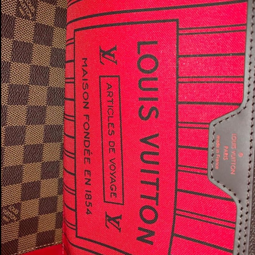 🔴SOLD🔴 Louis Vuitton Ebene never full MM
